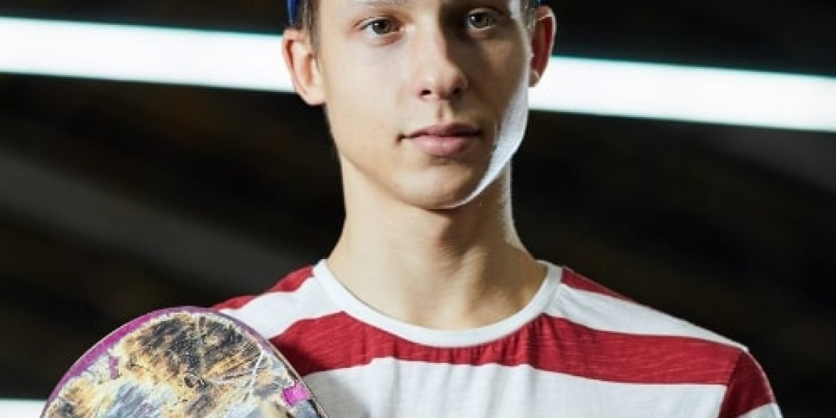 sporty-boy-2021-09-24-04-01-30-utc-min.jpg